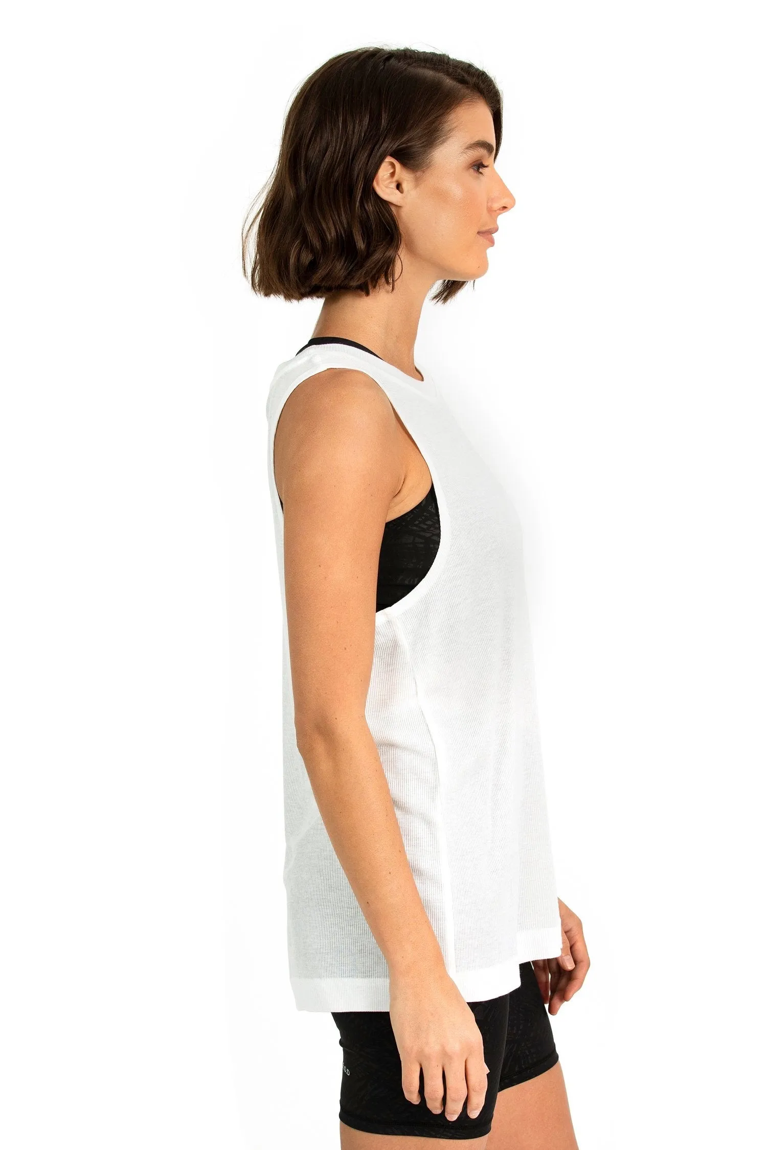 B.O.D BY FINCH BELLE TWIST TANK IN WHITE