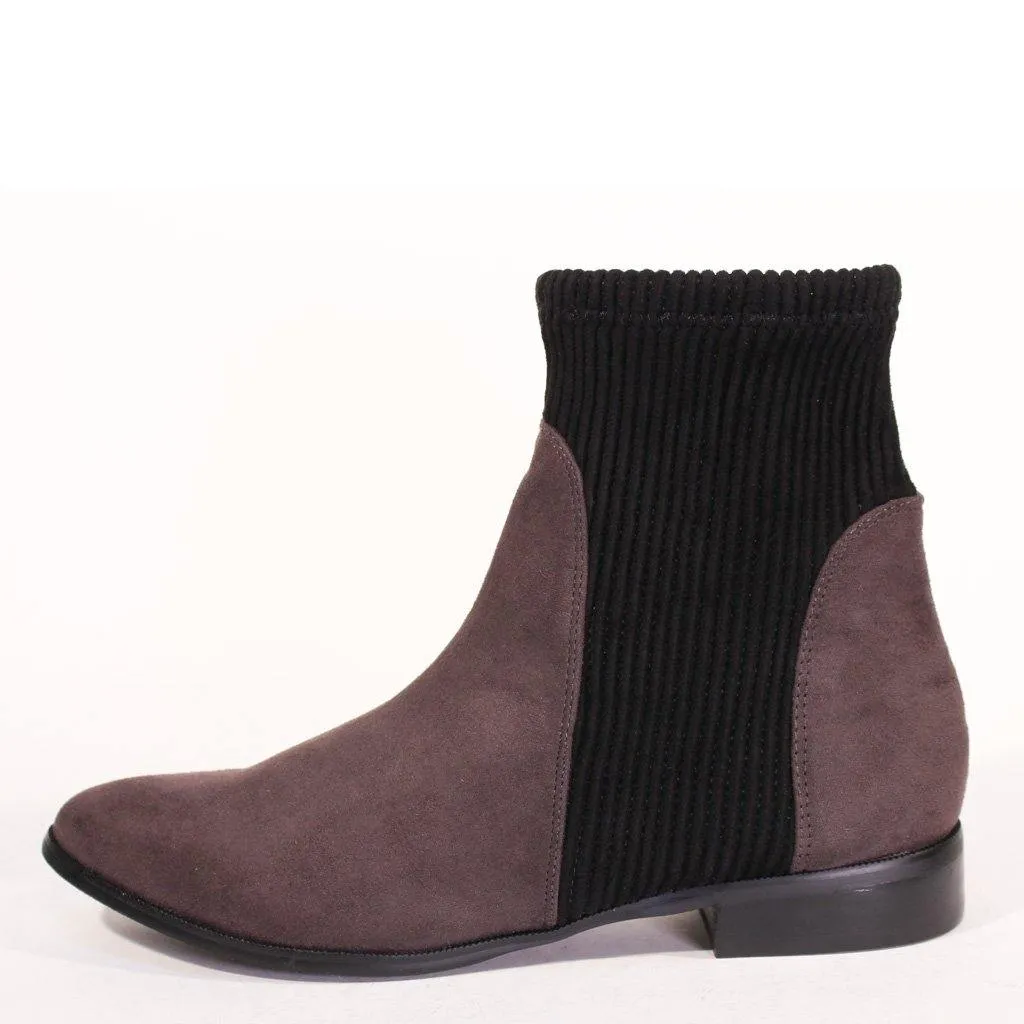 Davina Suede Chelsea Boots