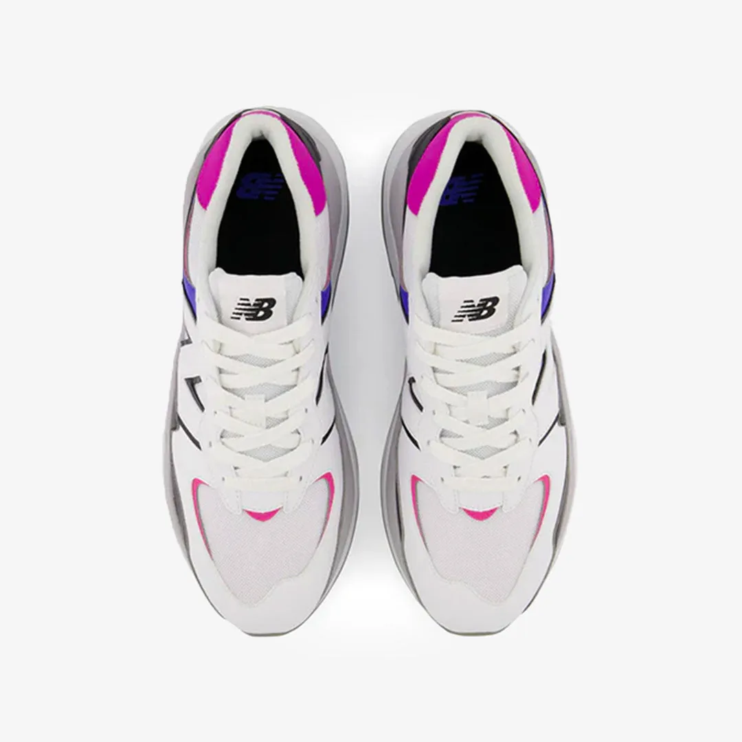 New Balance | WMN'S 57/40 { WHITE/PINK