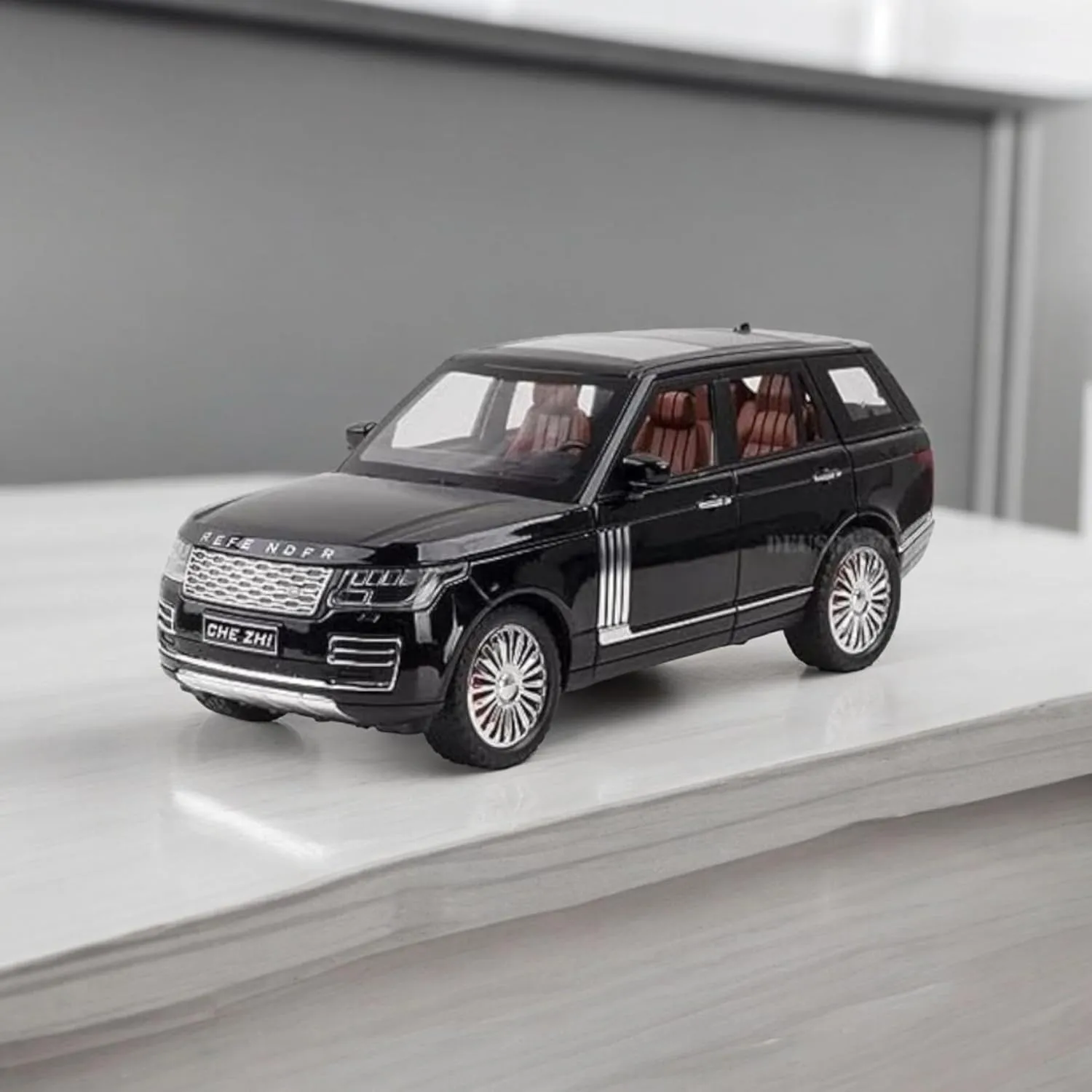 RANGE ROVER BIG SIZE 1:24 DIECAST METAL PULLBACK TOY CAR WITH OPENABLE DOORS & LIGHT, MUSIC BOYS CAR FOR KIDS BEST TOYS GIFTS TOYS FOR KIDS