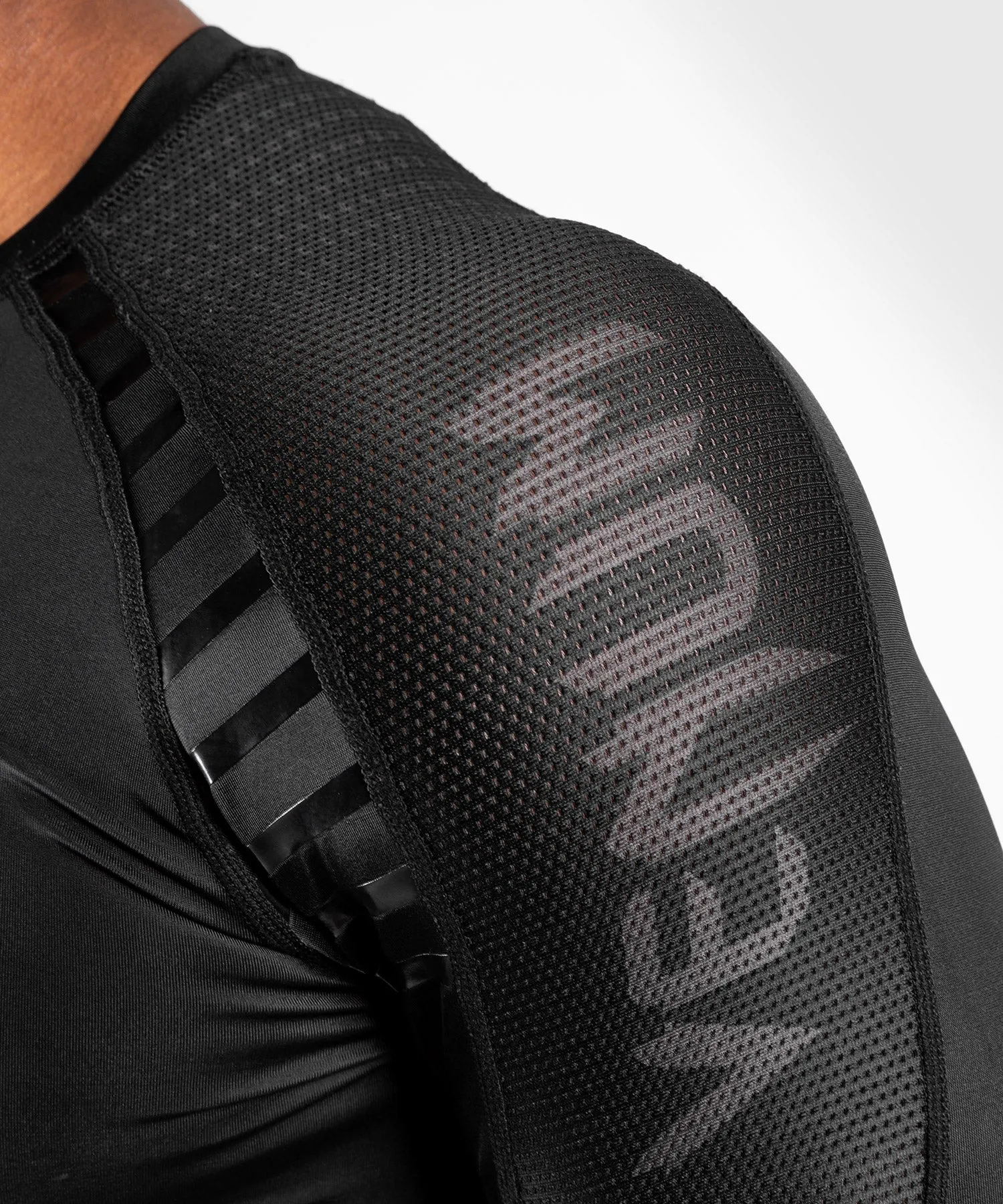 Venum Skull Rashguard - Long sleeves - Black/Black