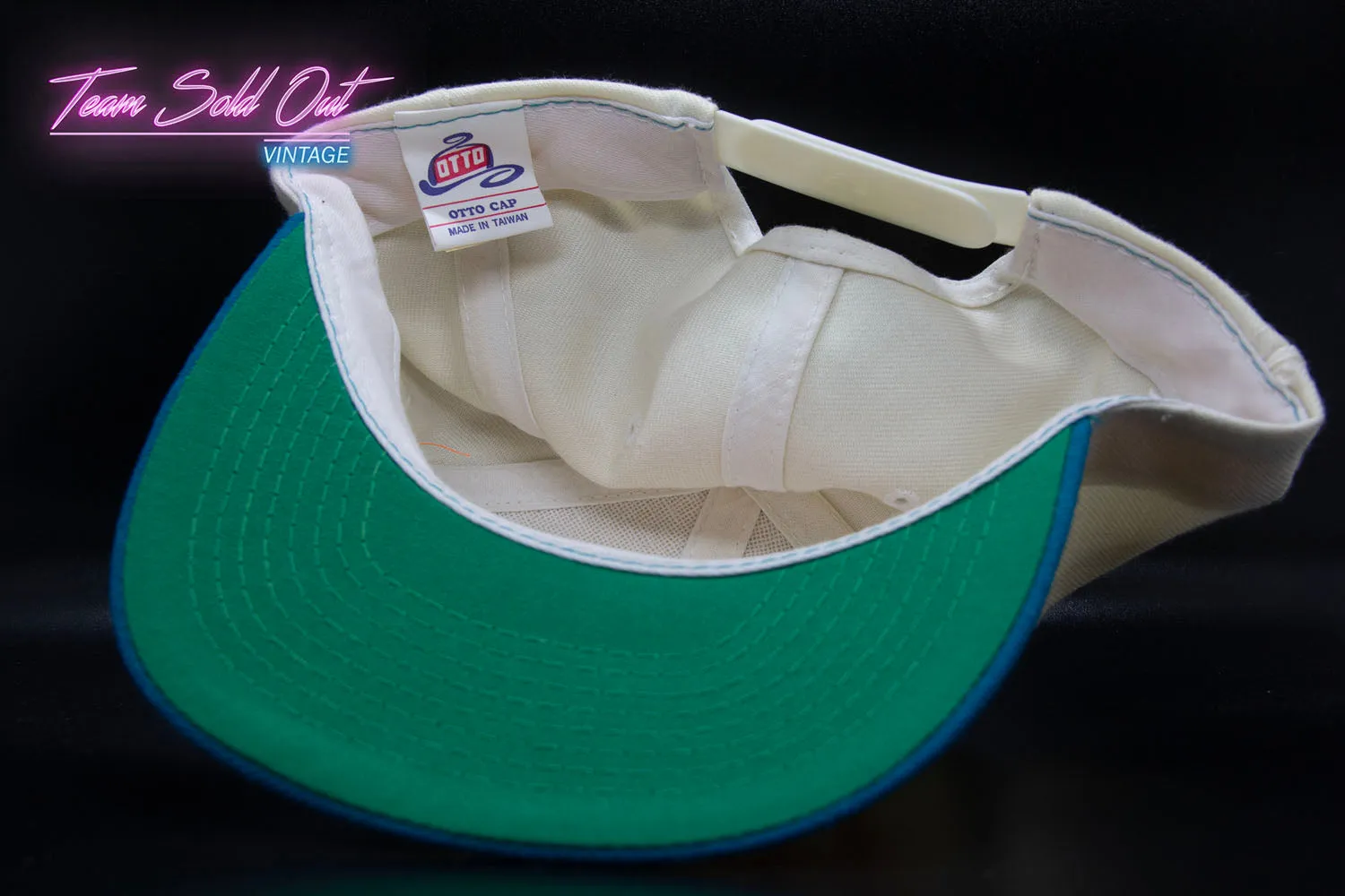 Vintage Charlotte Hornets Single Script Snapback Hat NBA