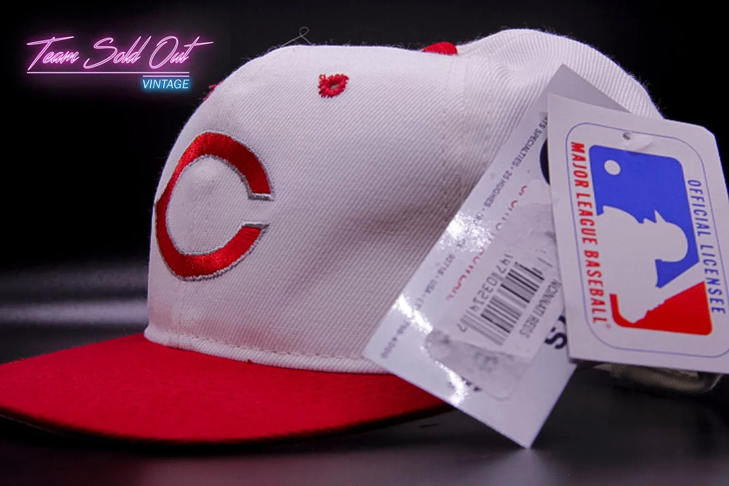 Vintage Sports Specialties White Dome Cincinnati Reds Plain Logo Snapback Hat MLB