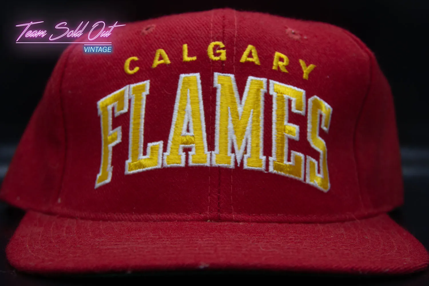 Vintage Starter Calgary Flames Arch Plain Logo Snapback Hat NHL