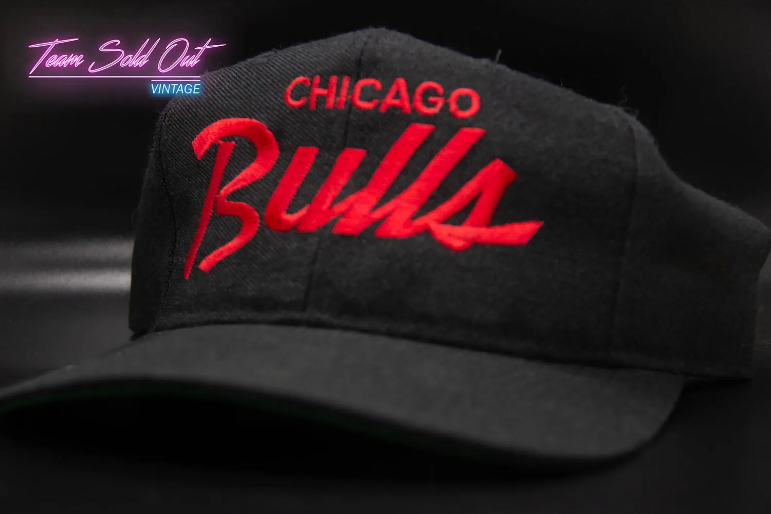 Vintage Youngan Chicago Bulls Single Script Snapback Hat NBA