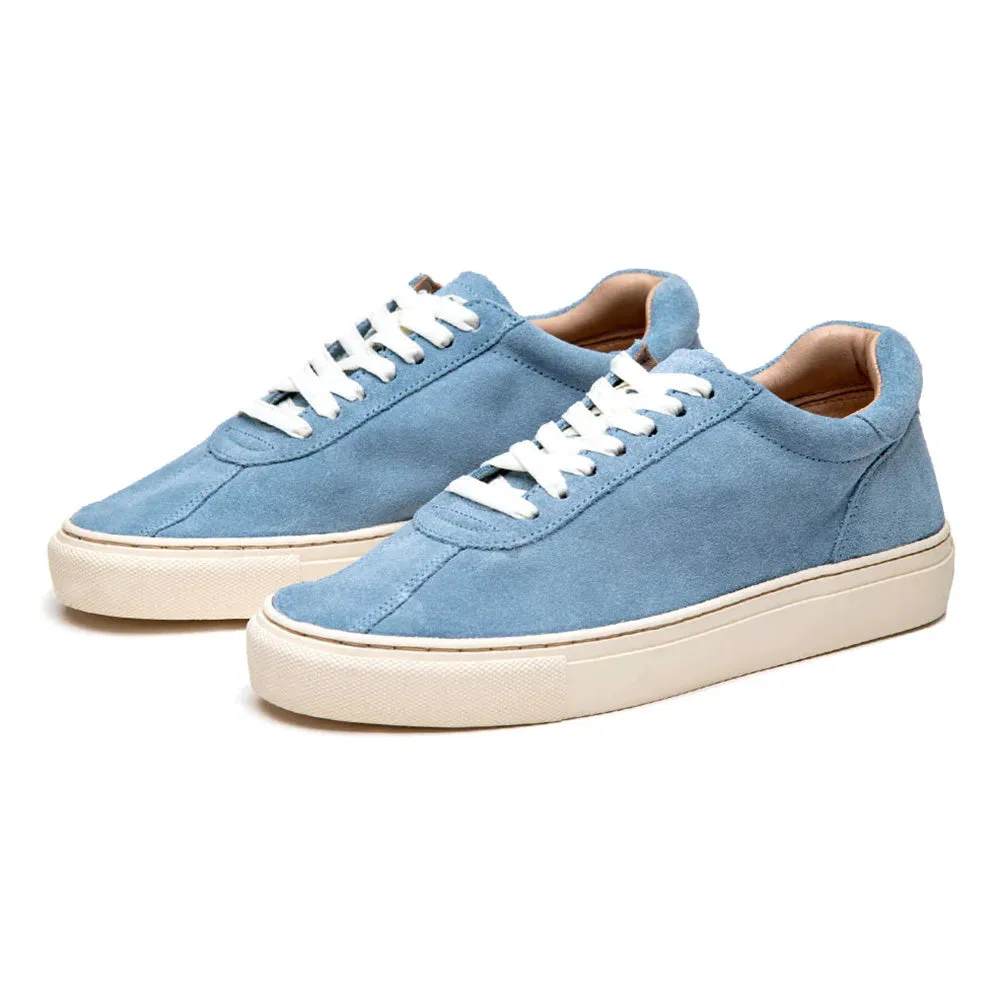 Women's Classic Weekender Sneaker - Suede